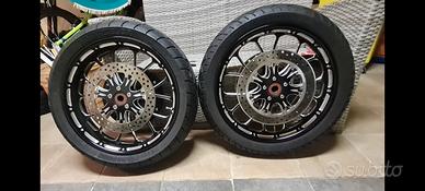 cerchi 18" Performance Machine