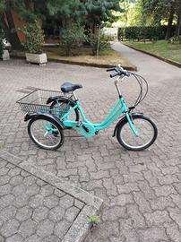triciclo per adulti