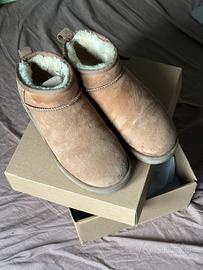UGG Donna Stivali Classic Ultra Mini