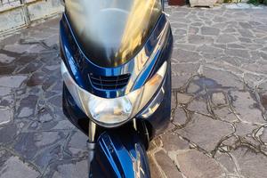 Suzuki Burgman 400