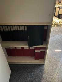 Mobile ufficio con scaffali e cassetti