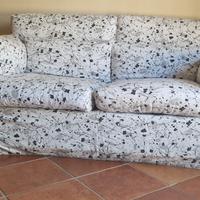 Divanetto per studio o cameretta