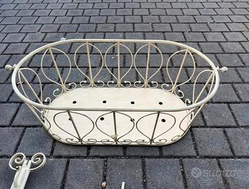 Culla dondolo lusso a baldacchino in ferro battuto
