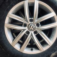 4 CERCHI 16 ORIGINALI VOLKSWAGEN con GOMME MONTATE