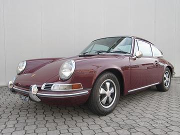 Porsche 911 22T coupe