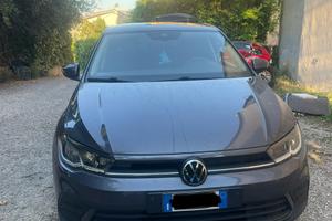 VW Polo 1.0 80cv 2022 - 73.000 km