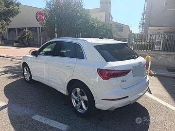 AUDI Q3 35TDI 27000KM!