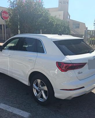 AUDI Q3 35TDI 27000KM!