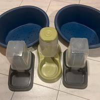 Lettiere, distributori acqua e crocchette