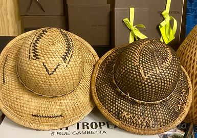 Coppia Elmetti/ cappelli safari in bambú