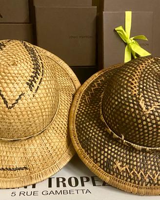 Coppia Elmetti/ cappelli safari in bambú