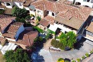 2 LOCALI A LOIRI PORTO SAN PAOLO