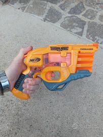 Nerf Persuader e Firestrike