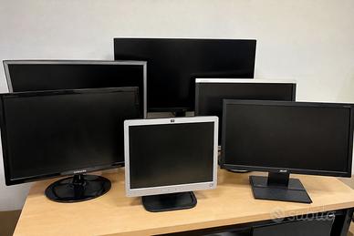 Monitor LCD varie dimensioni