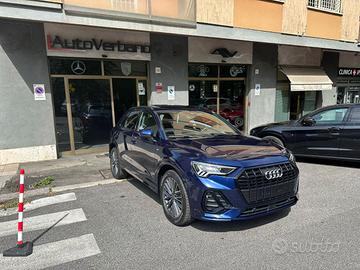 AUDI Q3 35 2.0 tdi S line Edition-S Tronic-Full