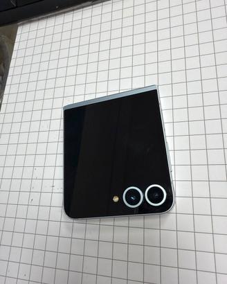 Samsung Galaxy Z Flip 6