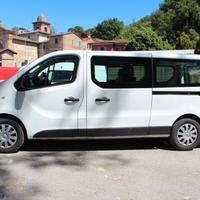 Splendido Opel Vivaro Combi 4 porte 1.6 9 posti