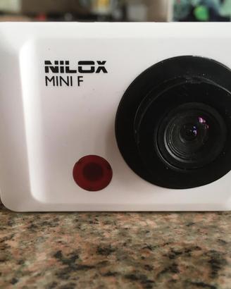 Mini Dashcam. NILOX con accessori