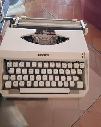 macchina da scrivere Antares