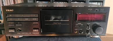 Registratore TEAC V-1030