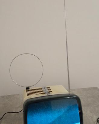 Tv brionvega. algol 4