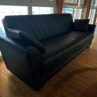 Divano/letto in ecopelle