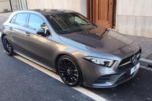 Mercedes-benz A 200 d Automatic Premium AMG LINE