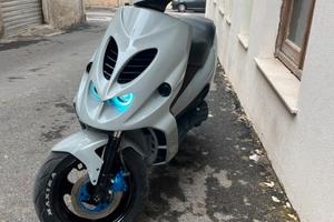 Malaguti phantom f12