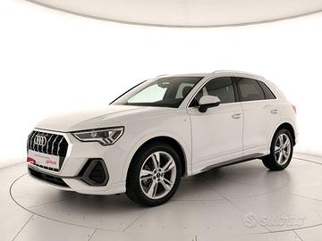 Audi Q3 35 2.0 tdi s line edition s-tronic