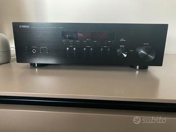 Yamaha R-N301 sintoamplificatore
