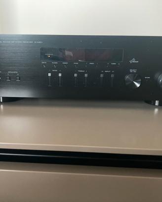 Yamaha R-N301 sintoamplificatore