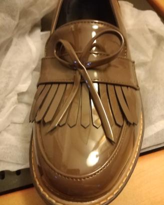 NUOVE scarpe mai usate tg41