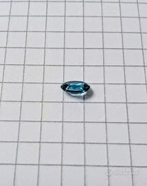 Topazio azzurro cabochon ovale 