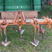 Ripuntatore estirpatore