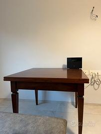 Tavolo da salotto/cucina