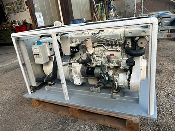 Gruppo elettrogeno marino nautico