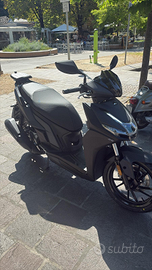 Moto nuovissima scooter
