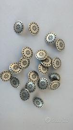 20 bottoni in metallo
