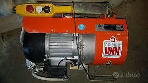 MONTACARICO-BANDIERA DA 250 KG MARCA OFFICINE IORI