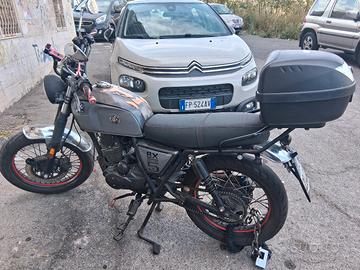  moto  brixton cromwell 125