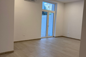 Locale Commerciale. Studio Medico