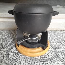 Set per fonduta in ghisa