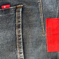 LEVIS ENGINEERED EDIZIONE LIMITATA