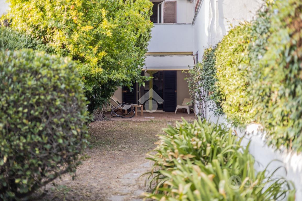 3 LOCALI A CERVETERI - Vista 6