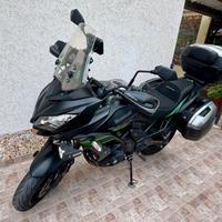 Moto Kawasaki Versys 650 tourer plus