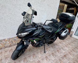 Moto Kawasaki Versys 650 tourer plus