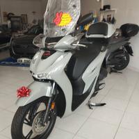 NUOVO PRONTA CONSEGNA HONDA SH150S KM000GARAZ 5ANN