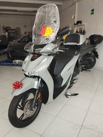 NUOVO PRONTA CONSEGNA HONDA SH150S KM000GARAZ 5ANN