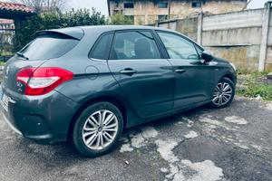 Citroen c4 exclusive 1.6 vti