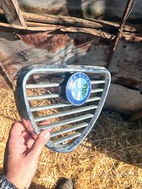 mascherina logo alfa romeo 